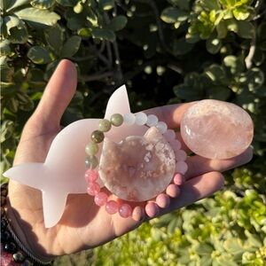 Pink crystal bracelet set with calcite, fire Quartz, flower agate